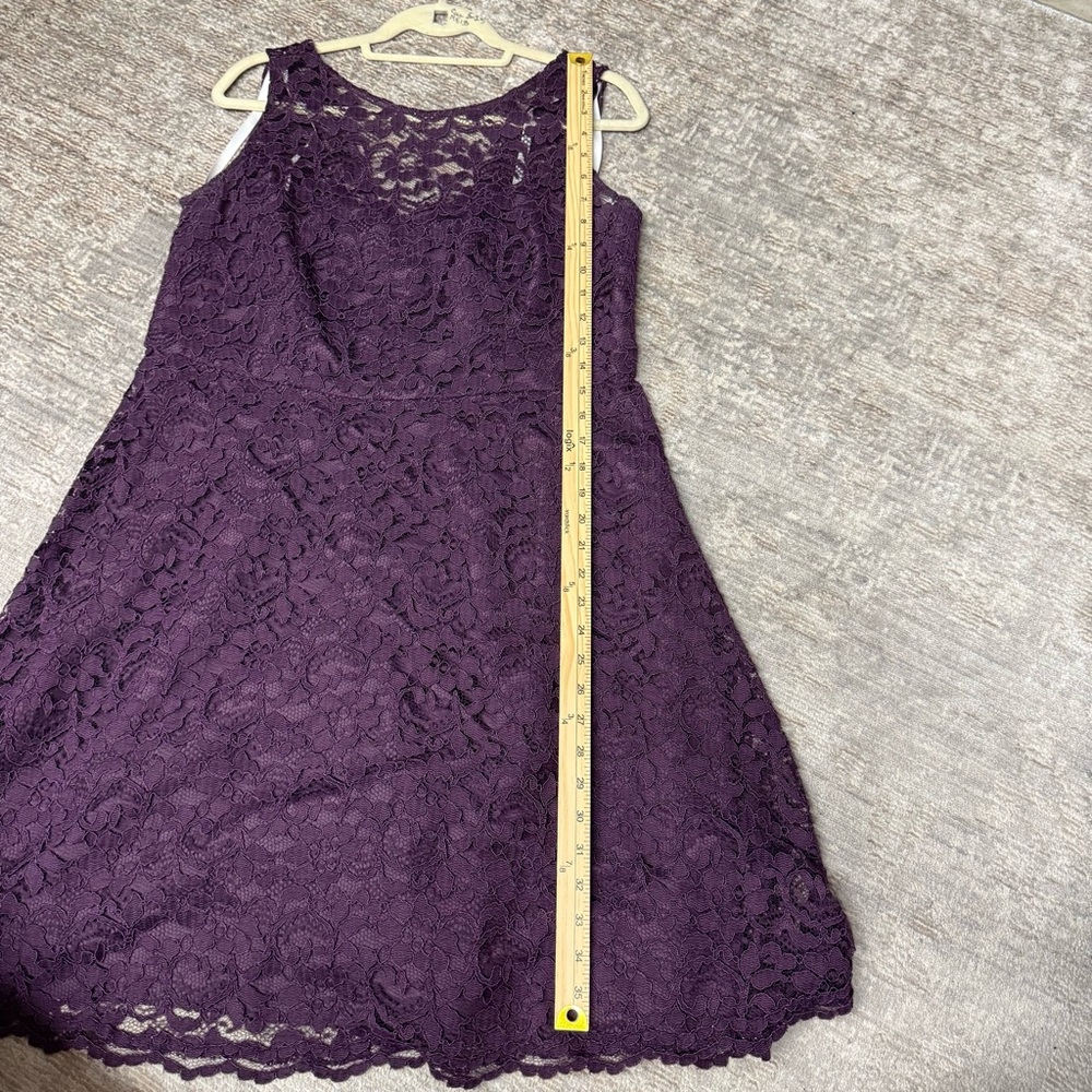 David’s Bridal Plum Elegant Purple Lace Bridesmaid Homecoming Dress - Picture 8 of 9
